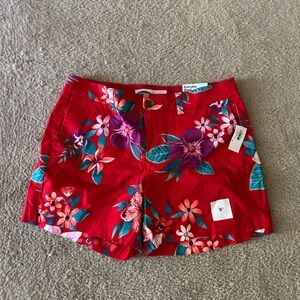 Old Navy floral shorts NWT